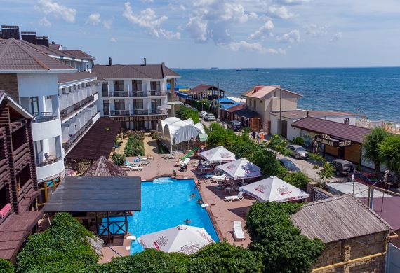 Атлантик, Феодосия - раннее бронирование отеля в Крыму